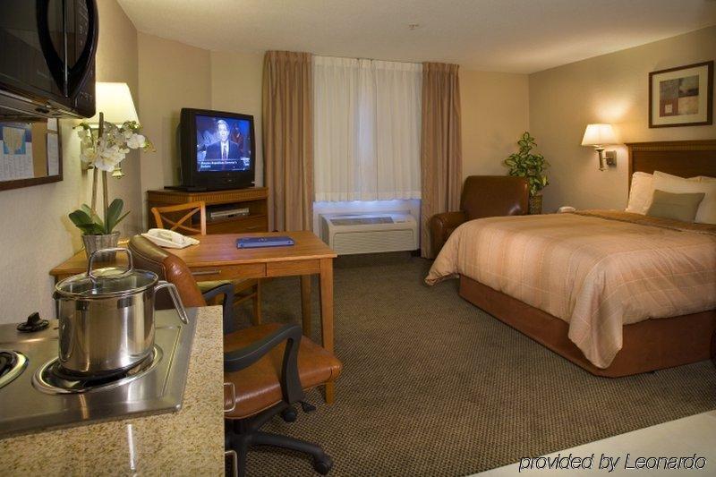 Candlewood Suites Houston The Woodlands By Ihg Ruang foto