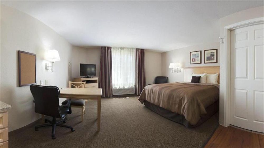 Candlewood Suites Houston The Woodlands By Ihg Bagian luar foto