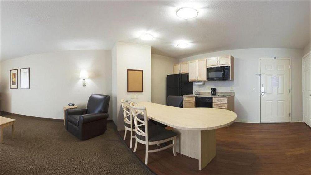 Candlewood Suites Houston The Woodlands By Ihg Bagian luar foto